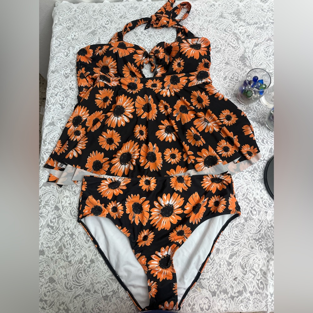 SHEIN Floral Orange Black Two Piece Swimsuit Women Size 3XL